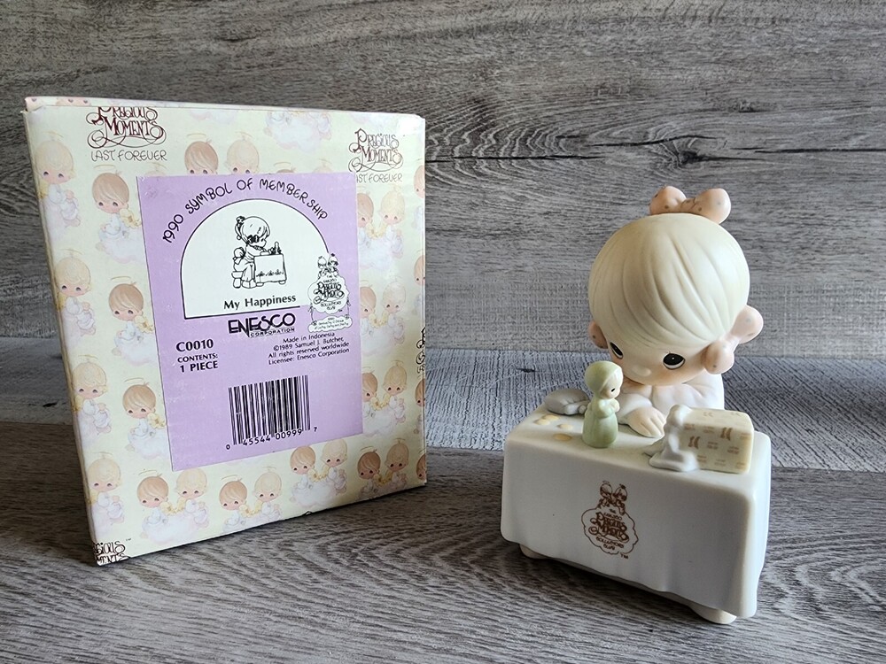 Precious Moments C0010 My Happiness Enesco Porcelain Figurine 1990 Membership